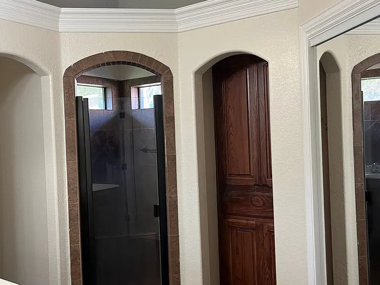 330 Jade Ln — Photo 15