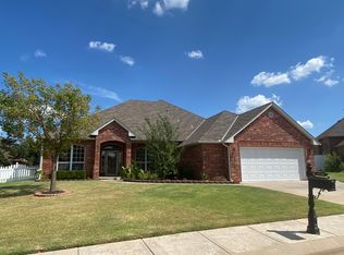 16700 Brewster Ln, Edmond, OK 73012