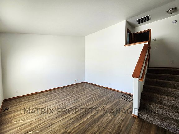 4th image of 2671 W Apperson Dr