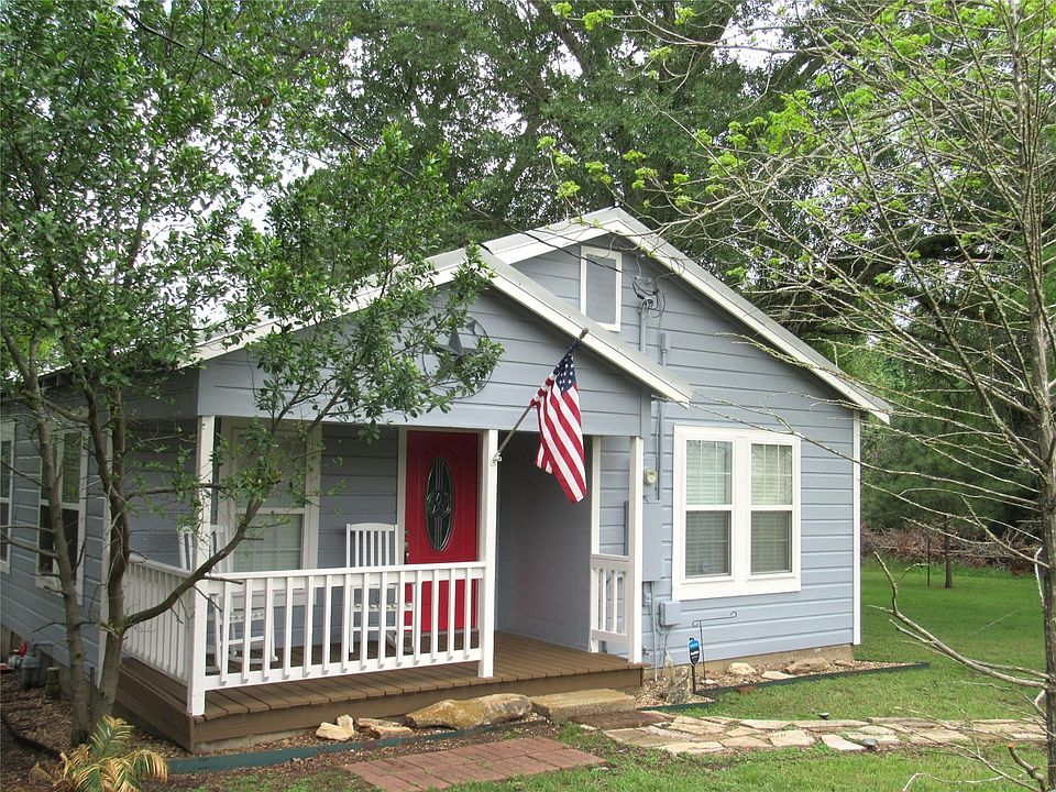 1st image of 1013 Prairie Lea St