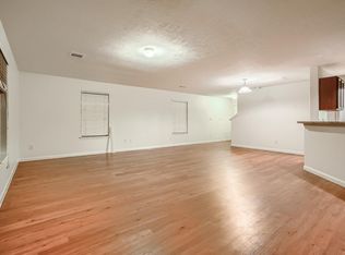 1039 Doubletree Glen Dr, Houston, TX 77073