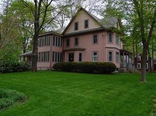 34 Summer St, Andover, MA 01810