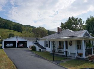 1804 Chestoa Pike, Erwin, TN 37650