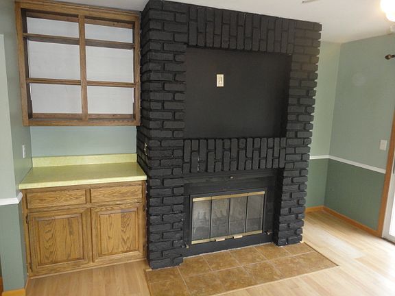 4th image of 3141 Stinson Blvd NE