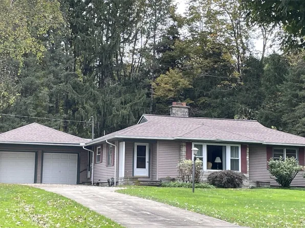 13600 W Smith St, Corry, PA 16407