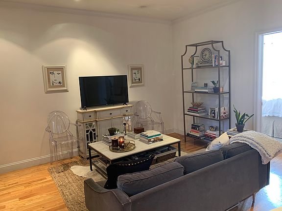 3rd image of 120 Sullivan St APT 5E