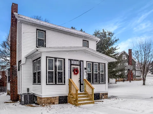 323 Wopsononock Ave, Altoona, PA 16601