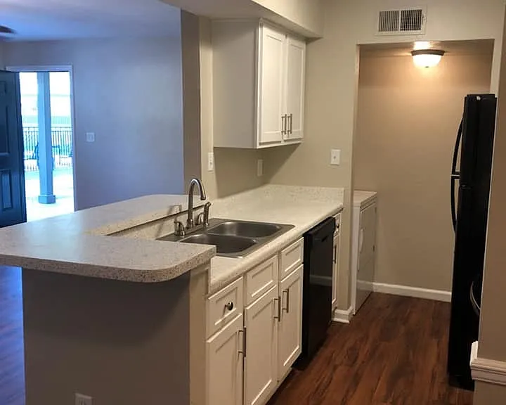 2x2 Premium Kitchen/Laundry