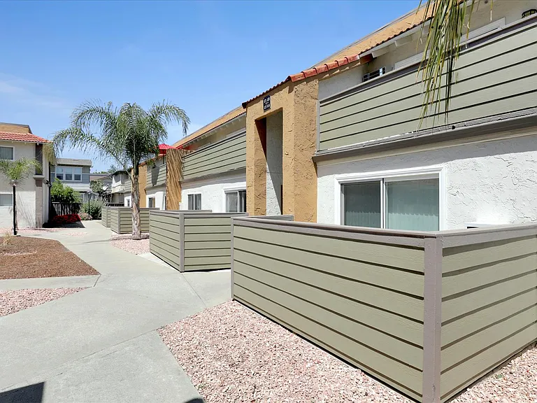 Exterior One Bed Patio