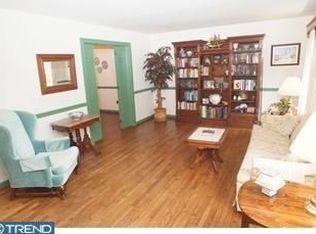 292 Winthrop Rd, Berwyn, PA 19312