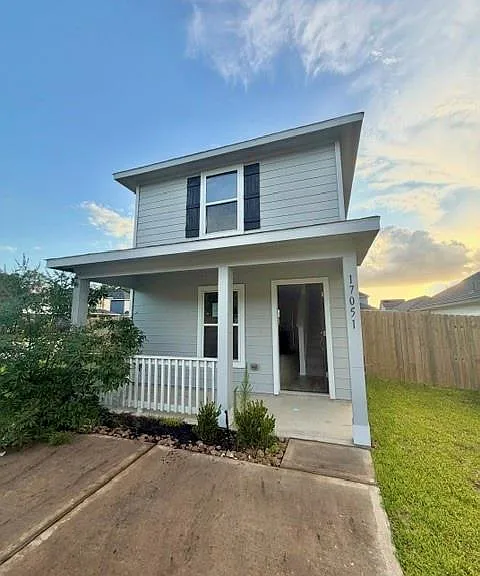 17051 Marie Village Dr — Photo 1