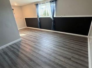 305 S Scott Ave #2, Newton, IL 62448