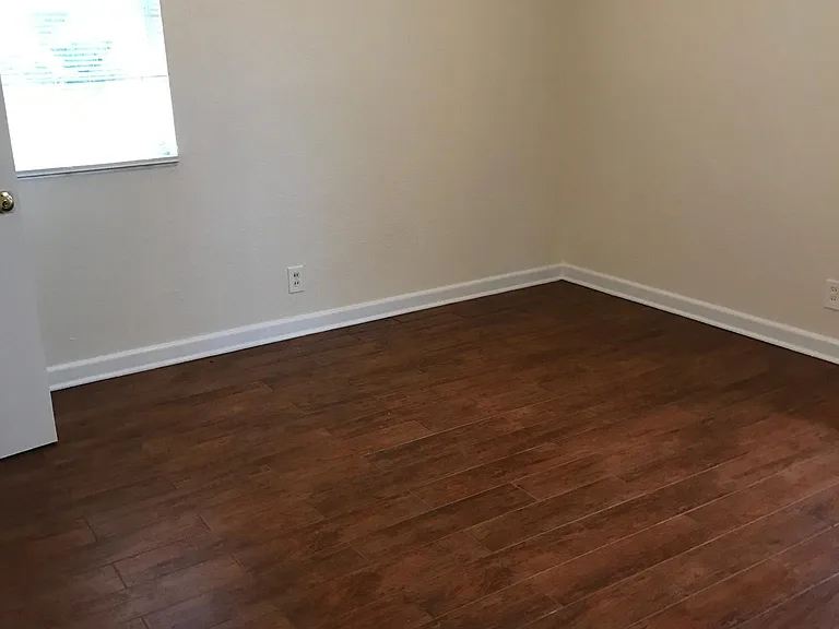 7435 Darwood Rd — Photo 9