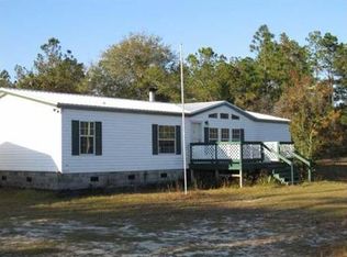 22400 Pine Ln NW, Fountain, FL 32438