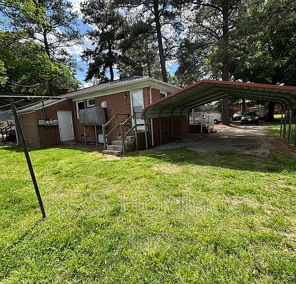5226 Collindale Rd — Photo 3