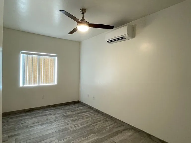 3048 Shoshone Dr — Photo 9