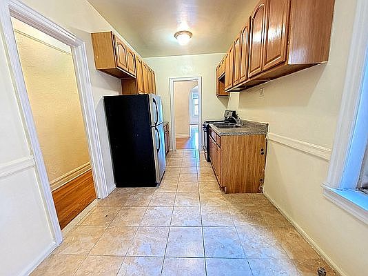 1st image of 570 Ocean Ave APT 5G