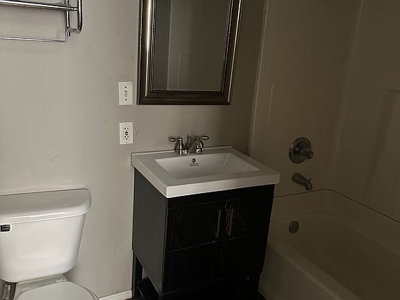 4th image of 240 S Husband St APT 1