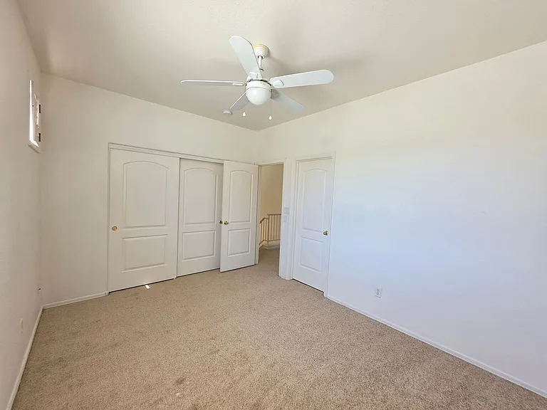 1886 E Don Carlos Ave #141 — Photo 29