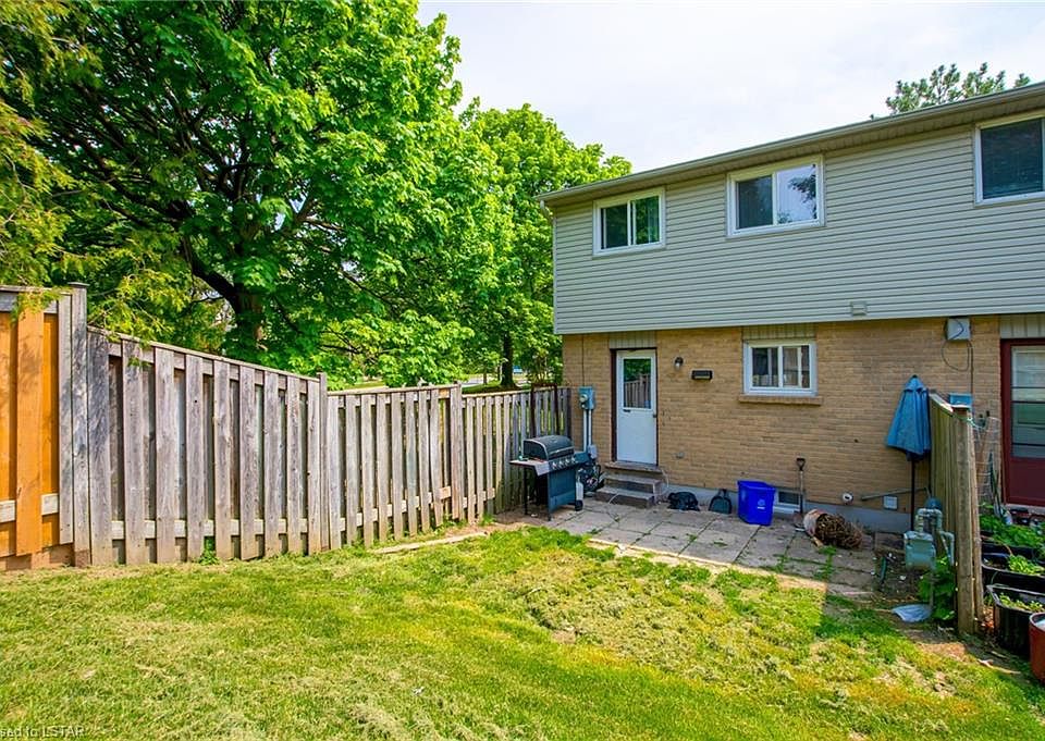475 Sandringham Cres London, ON, N6C5B9 Apartments for Rent Zillow