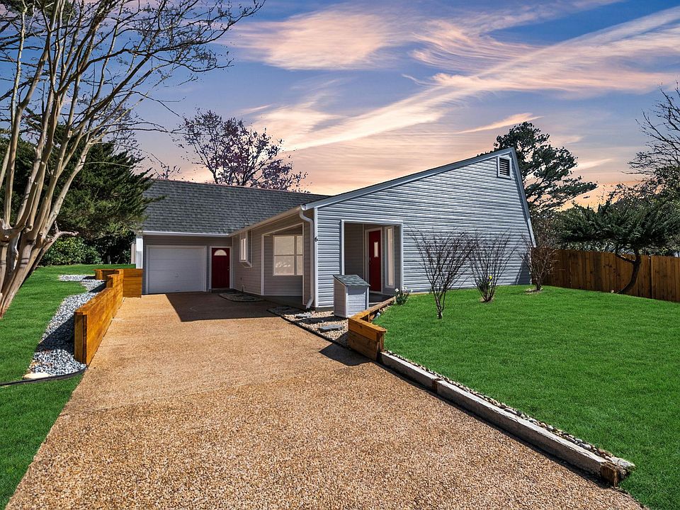 Awesome curb appeal!