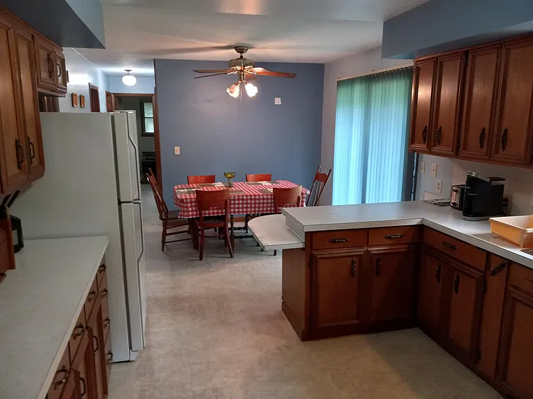4661 S Sheridan Rd — Photo 10