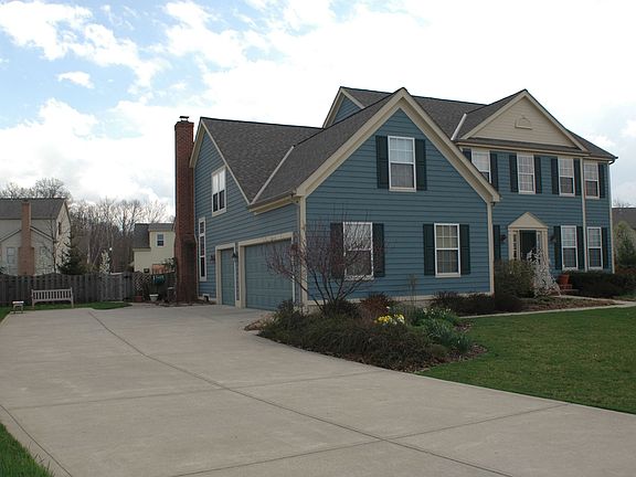2nd image of 400 Braemer Ct