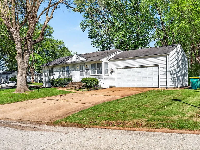 1223 Rapid Dr — Photo 22