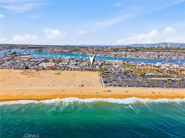 419 Balboa E, Newport Beach, CA 92661