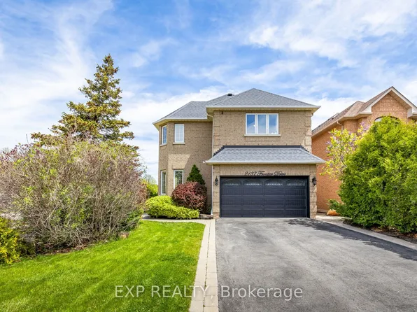 2137 Frontier Dr, Oakville, ON L6M 3S3