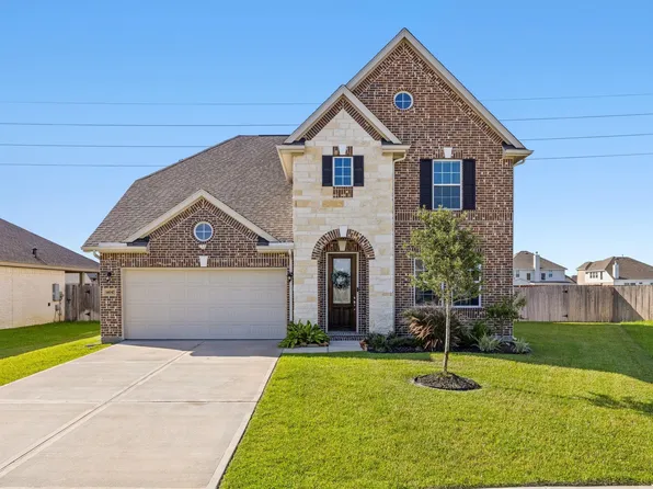 14047 S River Dr, Baytown, TX 77523