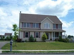 312 Thomas Carling Dr, Stewartsville, NJ 08886
