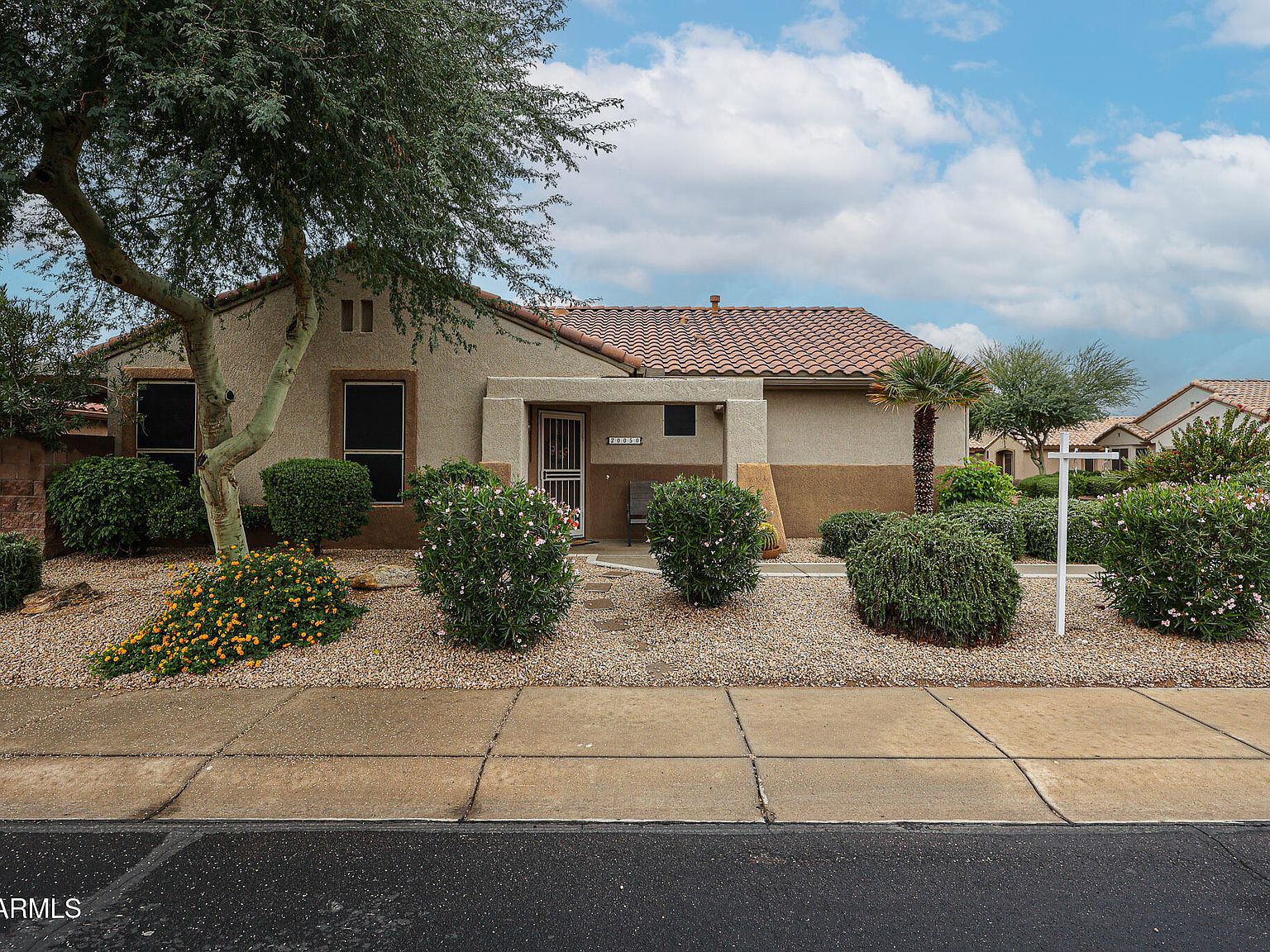 20050 N Siesta Rock Dr