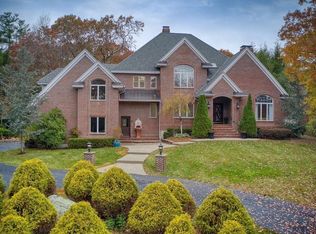 16 Riverside Ter, North Easton, MA 02356