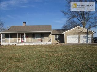 309 N Us Highway 169, Gower, MO 64454