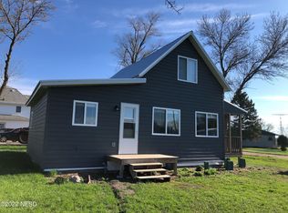 423 3rd St S, Peever, SD 57257