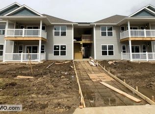 301 E Saint Eunice Rd APT 202, Fulton, MO 65251