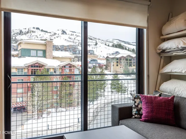 2670 Canyons Resort Dr Unit 420, Park City, UT 84098