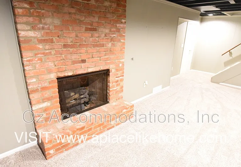 8870 Westbrooke Dr — Photo 28