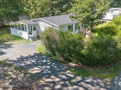 720 Edgebrook Dr, Moosic, PA, 18507