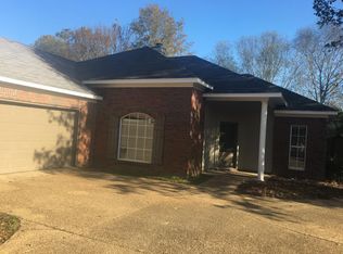 569 Spring Hill Dr, Madison, MS 39110
