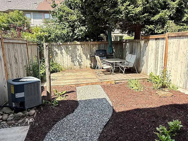 1133 Westview Ter — Photo 13