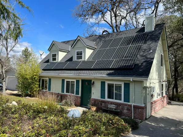 18224 Hummingbird Dr, Penn Valley, CA 95946