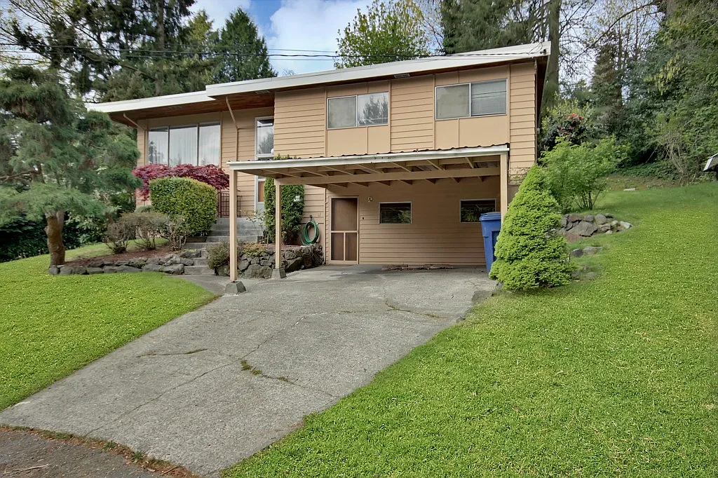 12917 74th Ave S photo 1