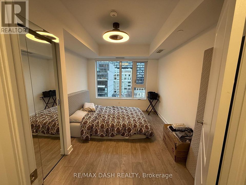 1st image of 543 Richmond St W #714