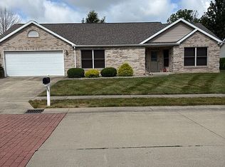 525 Scovill Ct, Decatur, IL 62522