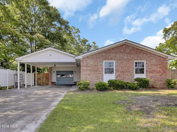 121 E Doris Avenue, Jacksonville, NC 28540
