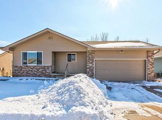 343 Happy Hollow Blvd, Council Bluffs, IA 51503