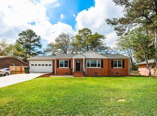 211 Kingsway Dr, Warner Robins, GA 31088