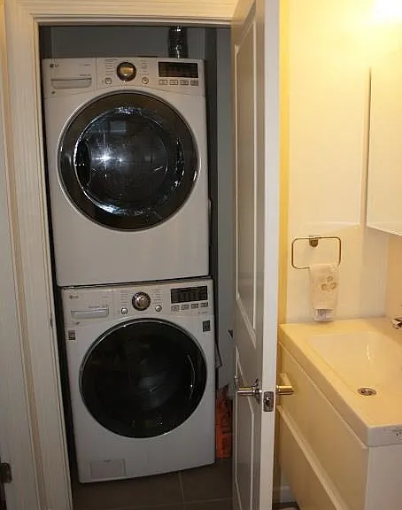16 Manor St #B — Photo 15